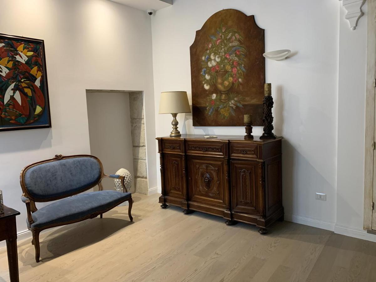 Guest house Domus Centro 3*